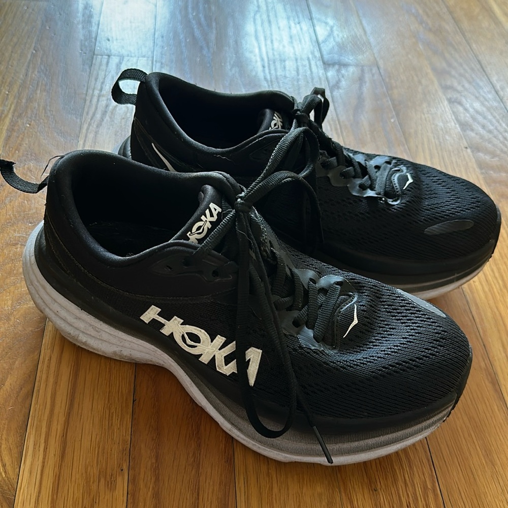 Hoka Bondi 8 Running Shoes